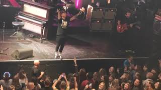 OneRepublic ft. audience - Apologize (Utrecht 08/03/20)