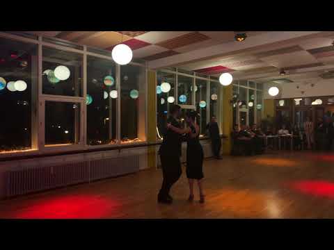 Sinem and Erdi Arslan - La Bruja - 2/3