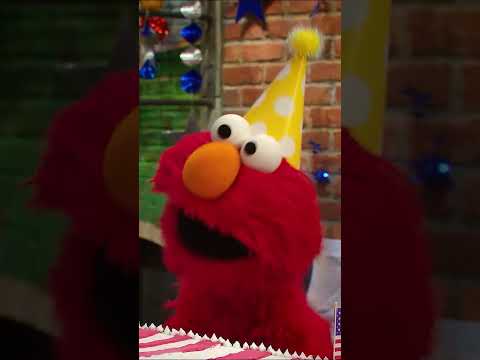 Don't Eat the Birthday Cake! 🎂 #sesamestreet