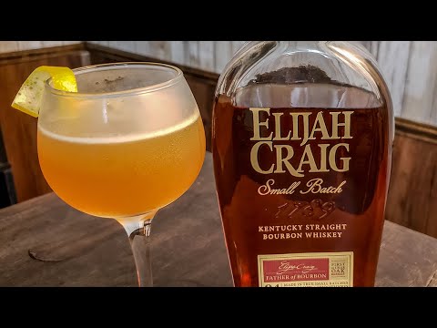 fall-cocktails-2019---the-maple-bourbon-twist---you'll-want-more!