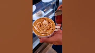 Cappuccino 💔 Rosetta #latteart #shorts #shortvideo #youtubeshorts #ytshorts #barista #baristalife