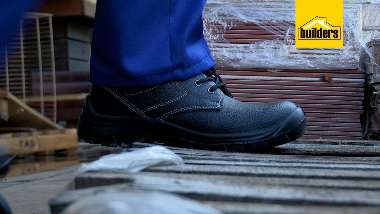 Supporting refugees in Europe by providing safety shoes - Bata Industrials  Europe