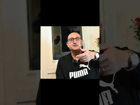 خالد علي علاء عبد الفتاح أنهي مدة حبسه ولم يخرج