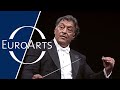 Capture de la vidéo Johann Strauss - Radetzky-Marsch (Vienna Philharmonic Orchestra, Zubin Mehta)
