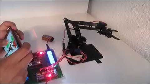 Brazo Robótico controlado con Pulsadores, Joystick y APP (Joystick Virtual)