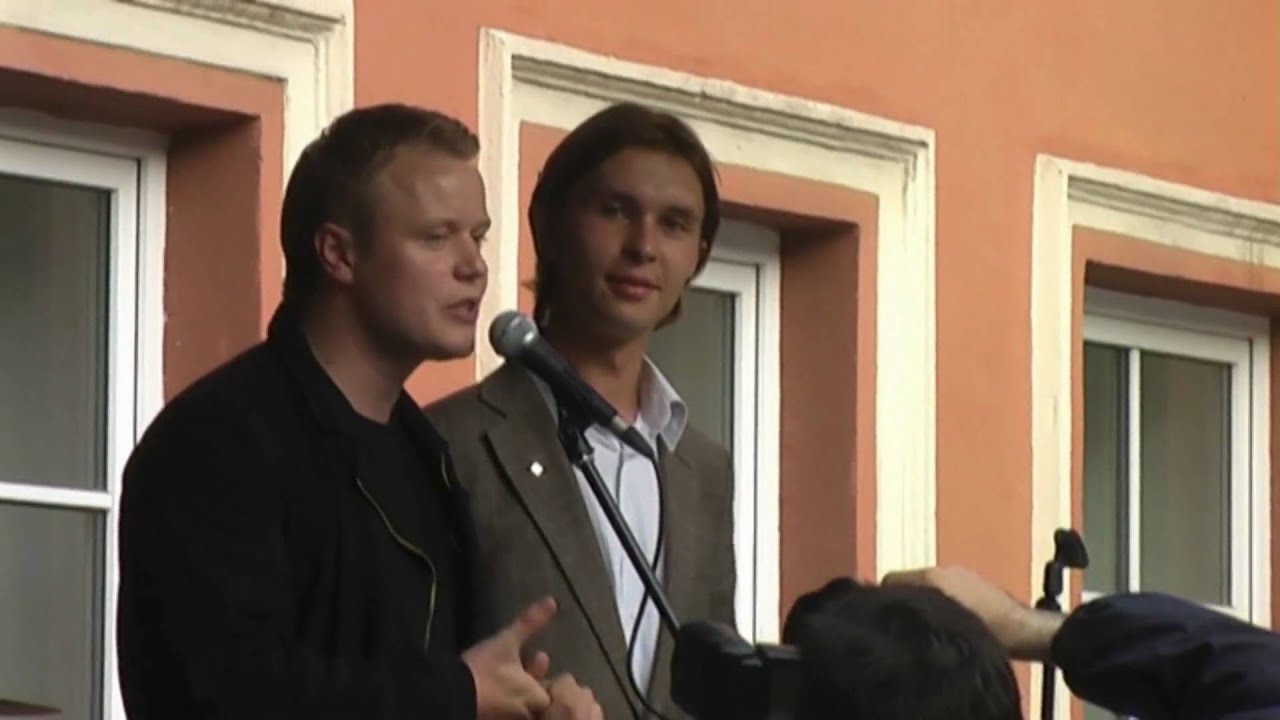 Apie paramos koncertą V. Cojaus skulptūrai Vilniuje 2009 liepos 09d.