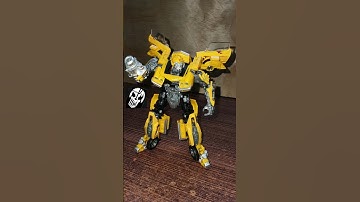 #Short Transformers Studio Series 27 Clunker Bumblebee #transformers #studioseries #tf1 #DWolf98