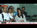 Aishwarya rai with daughter aaradhya arrives in mangaluru visits temple