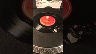 Video thumbnail of "Grover Washington- Just The Two Of Us ( Vinyl 45 ) From 1980 ."