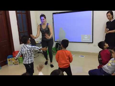 Video: Cách Chơi: 5 Trò Chơi Bằng Tiếng Anh Cho Trẻ Em