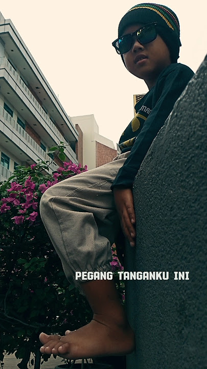 Peterpan di balik awan story wa #storywa