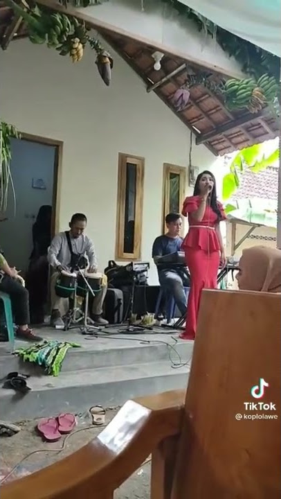 cak.nopi Adella