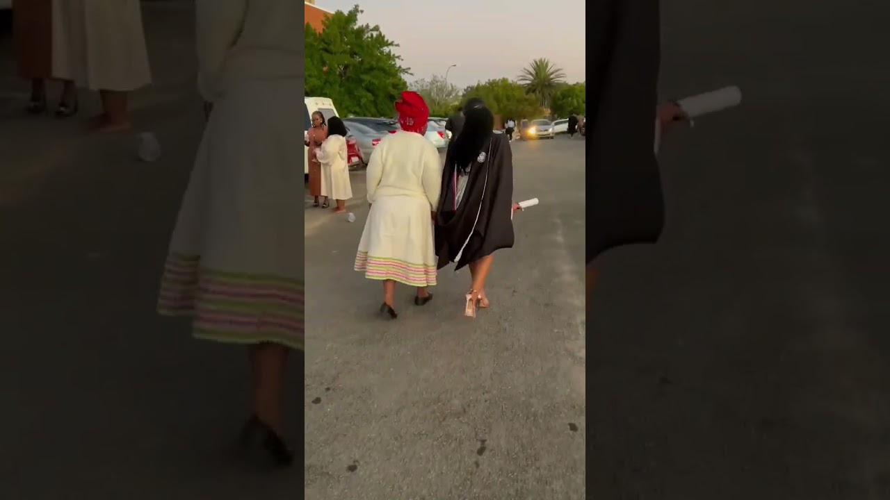WSU Mthatha Campus 2025 graduation. I did it again💃, held my favorite person's hand once again. ☺️🥹