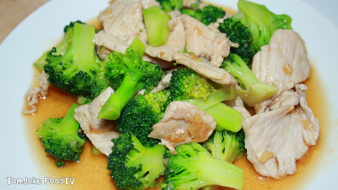 Stir fried broccoli with pork (Thai Food) - YouTube