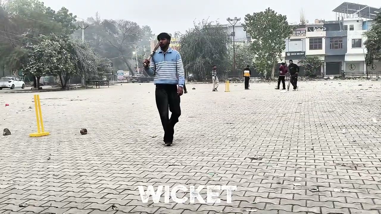 Gully cricket 🏏.  Use headphone 🎧
