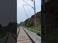 Ye Wire kyon lagaya gya hai?? #train #railwaytrack #railwayinfrastructure #trending