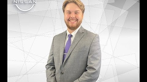 Gavin Kalista showing off the Intelligent Climate Control feature of the 2023 Nissan Pathfinder!