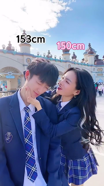 How YouTuber Couples Enter The Amusement PARK🎡#shorts #funny #viral