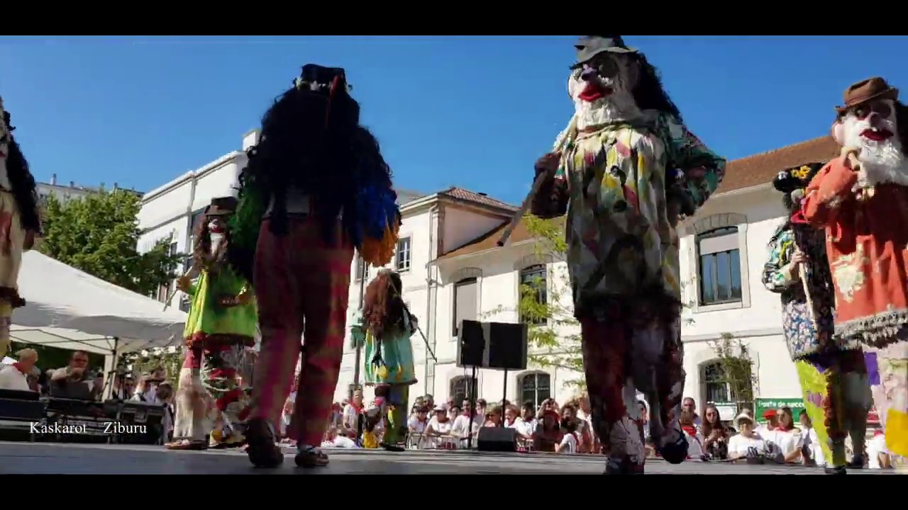 Zirtzin Dantza , danse du Labourd - Groupe folklorique Amalabak de Biarritz - Fête de Bayonne 2019