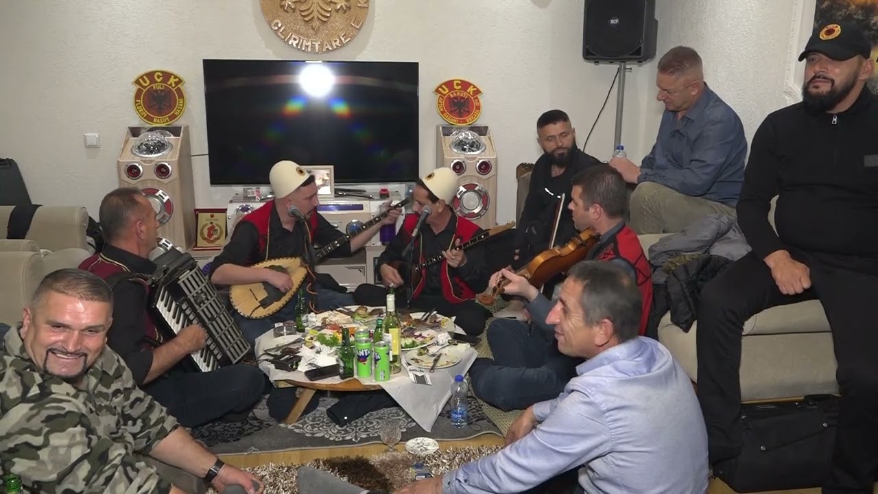 Agim Elmazi -  kenga per  Dy vëllezërit Flurim & Artan Hasani - Prizren - Randobrave, brigada 124.