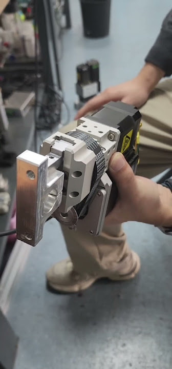 665ffc4153cb4368640929936d2f57a3 电抓手20250303