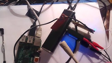 Testing qtcsdr: receiving the transmission with an RTL-SDR via attenuator