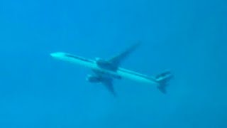 Qatar Airways Boeing 777-3DZ(ER) (QR701, A7-BEP) landing to JFK Airport over my house from DOH