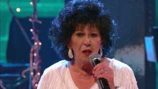 Video thumbnail of "Wanda Jackson - You know I'm not good (Jools Annual Hootenanny 2010) HD 720p"