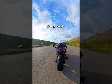 Заезд с ДЕДОМ на BMW S1000RR..😎 Этот дед показал молодняку, кто ГЛАВНЫЙ на треке😂 #dragrace #мото