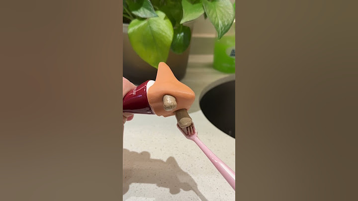听说用鼻子牙膏头挤出来的牙膏更有味道 #玩个很新的东西 #人类迷惑行为