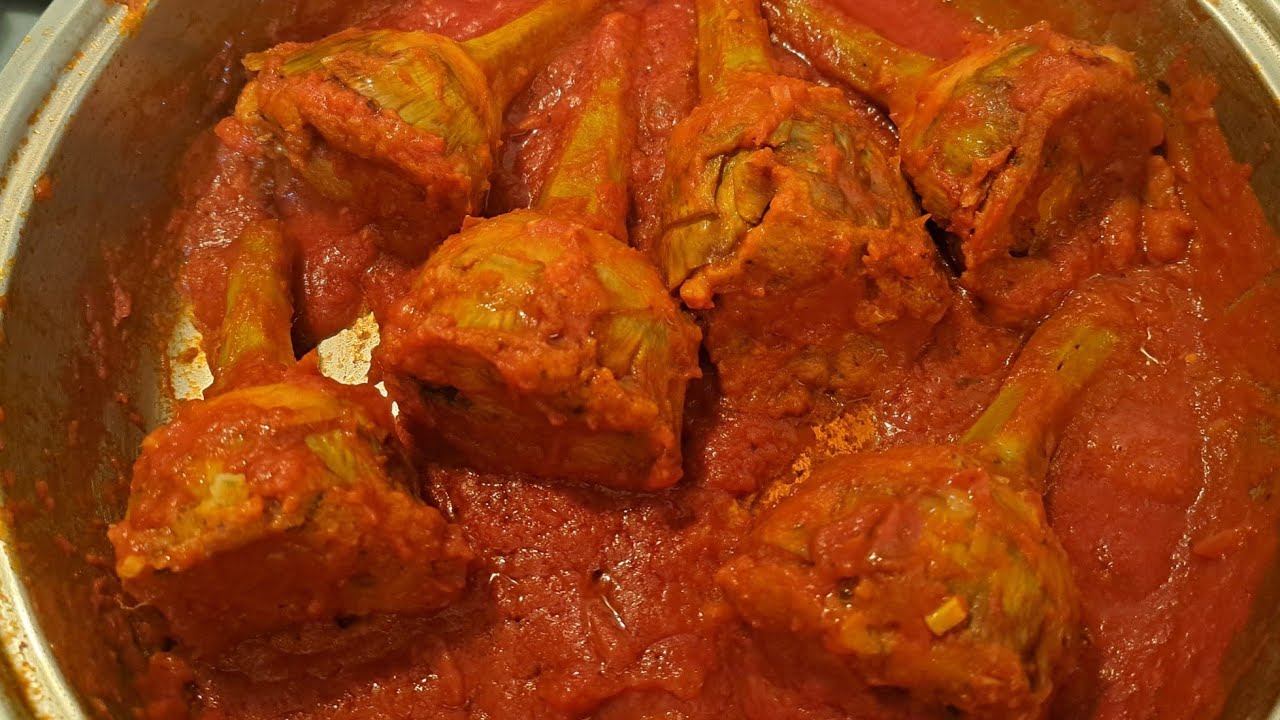 Carciofi ripieni col tappo al sugo..antiche tradizioni in Sicilia.