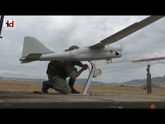 El Orlan-10, uno de los drones que Rusia usa en Ucrania