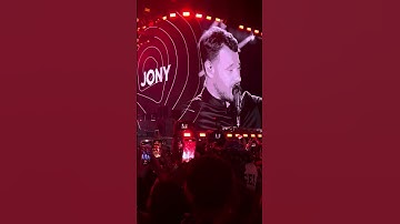 Thumbnail of EMIN поблагодарил JONY за песню "Камин" | DREAM FEST, BAKU 2024. #jony #jonyme #emin #камин #baku