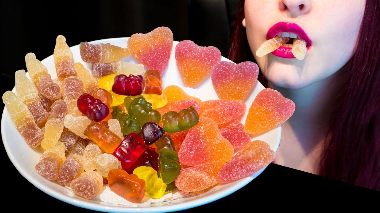 ASMR: Chewy Gummy Bears, Cola Bottles & Peach Hearts | Gummy Candy Bowl 🍭 ~ Relaxing [No Talking|V]😻