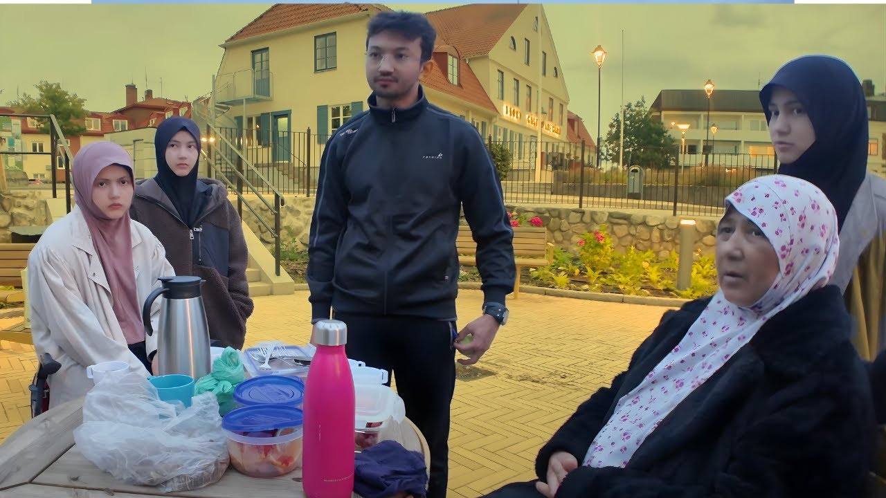 روزهای خوش با مادرم 🤍 | قدم زدن و صحبت‌های صمیمی