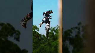 motorcycle #mtb #dirtbike #bikelover #bikereview #extreme #nitrocircus #motorcycle #crash #rideday
