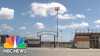 Texas Police Thwart Potential Shooting At High School Football Game screenshot 1