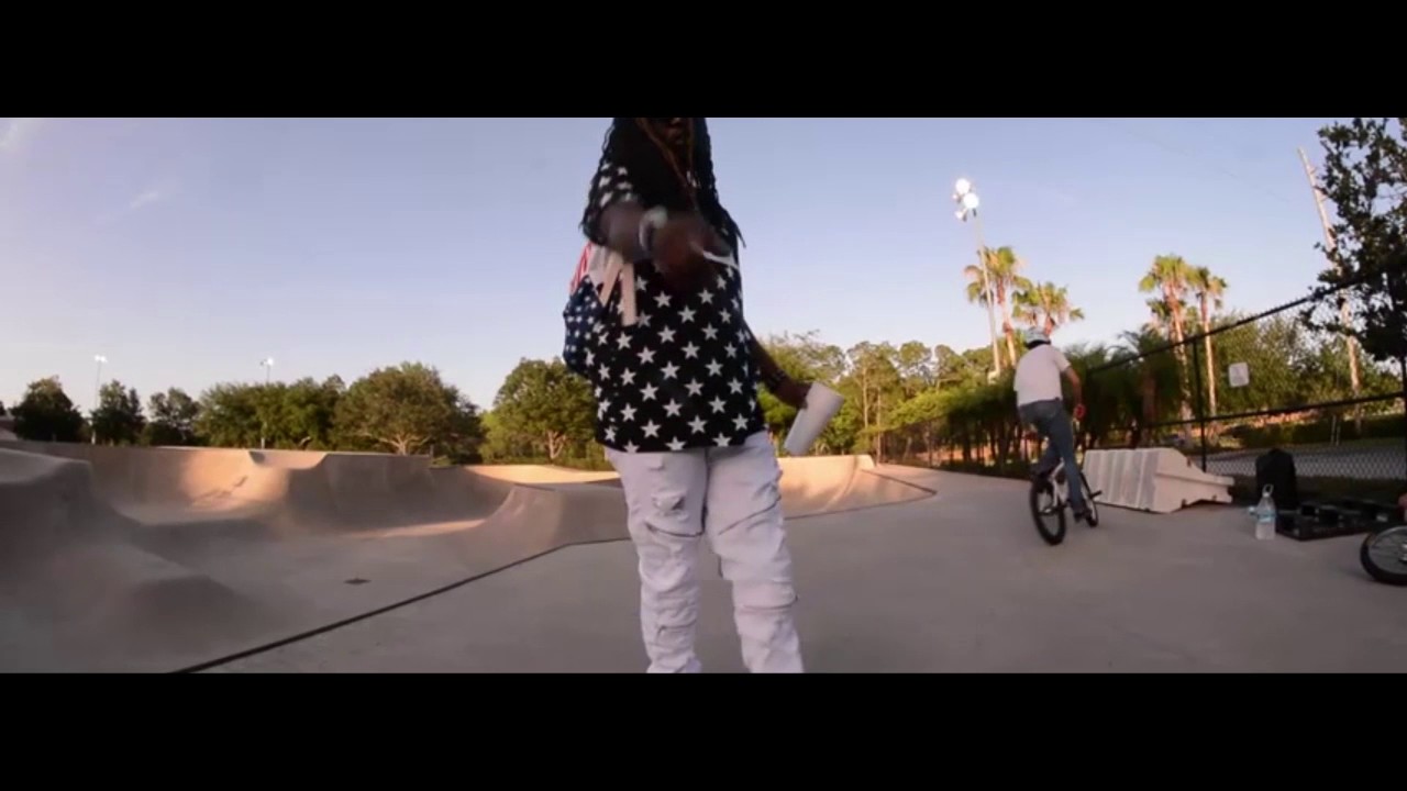 Ver Dread SoloDolo - Xannies (BMXVisual) (Prod. Bricks on da Beat) en YouTube Ver Dread SoloDolo - Xannies (BMXVisual) (Prod. Bricks on da Beat) en YouTube