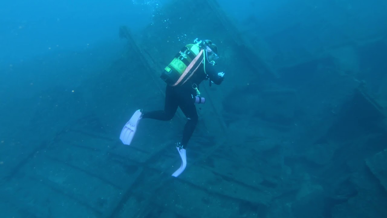 Pecio el Arona & The Arona wreck.