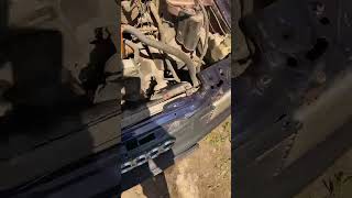 Шум на холостых оборотах на Ауди 80.