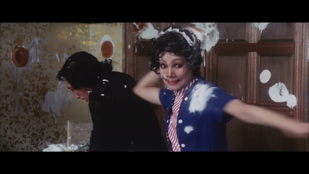 The Drifters no kamo da! Goyo da! pie fight (パイ投げ) - A large pie fight at a wedding from 1975 Japanese movie "The Drifters, Dead ducks! You're under arrest!" (ザ・ドリフターズのカモだ!!御用だ!!). パイ投げ.