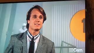 Licence to Kill (1989) Bond caught by Sanchez