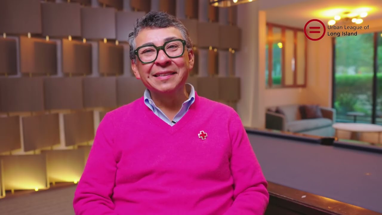 José Dominguez, CEO of The American Red Cross on Long Island  accepts his Phoenix Empowerment Award.