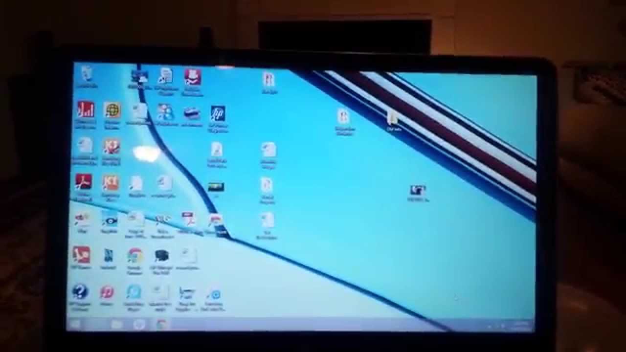 Как ноутбук к телевизору самсунг. Screen Mirroring Samsung для ноутбука. Samsung экран 70000. Компьютер с зеркальным экраном. Приложения зеркало для ноутбуков.