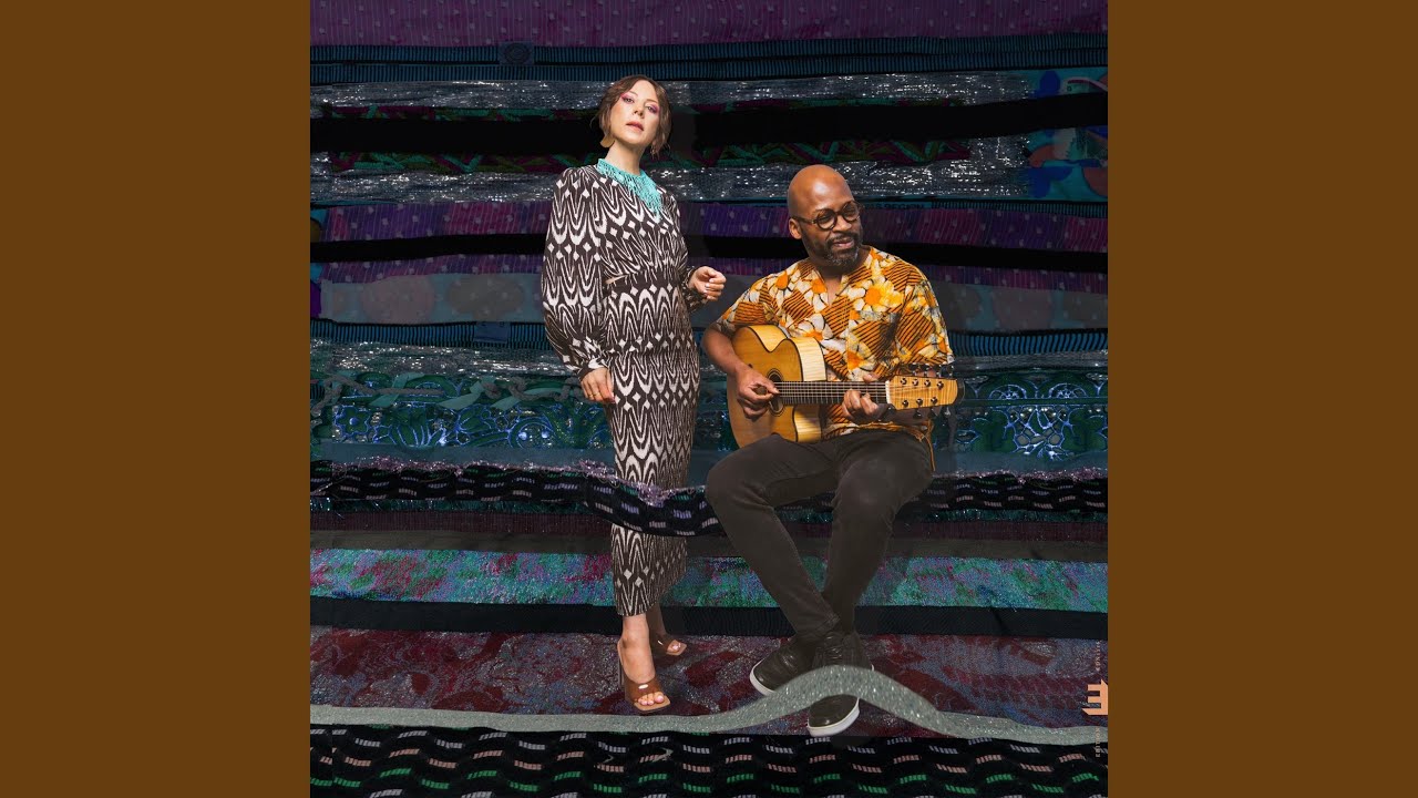 YouTube에서 Astronauta 보기 YouTube에서 Astronauta 보기