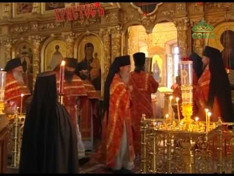 Трансляция божественной литургии из Оптиной пустыни города Козельска