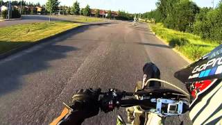 Mikilon Supermoto 250cc - Wheelie training on to second gear