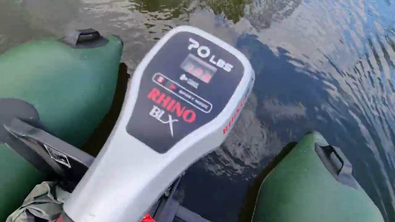 Silnik Rhino BLX 70 lbs - ponton Kormoran 300 PP - pierwsze pływanie po starorzeczu.