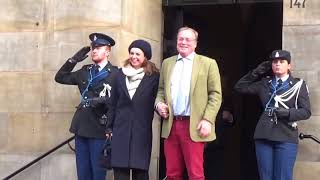 Beatrix 8o jaar : aankomst Carlos Hugo Bourbon-Parma paleis op de dam Amsterdam Beatrix 8o jaar : aankomst Carlos Hugo Bourbon-Parma paleis op de dam Amsterdam