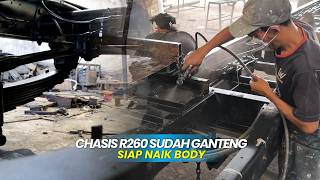 Sumber Alam Hino R260 Chassis Looking Sharp, Ready for the Body!